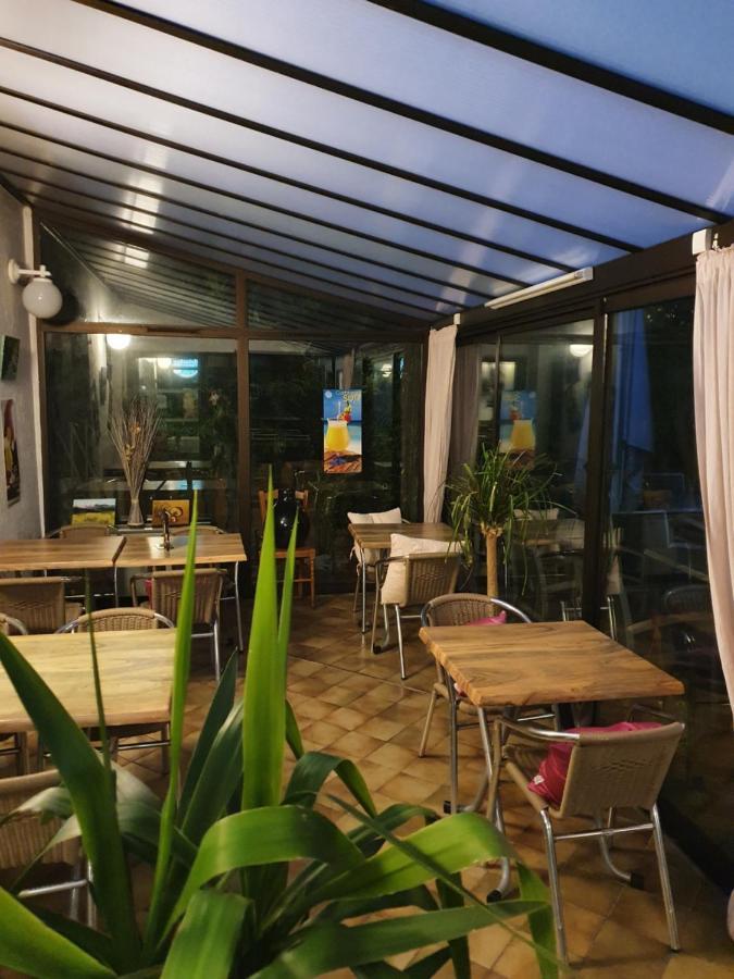 Hotel L'Envie Des Mets Lus-la-Croix-Haute Eksteriør billede
